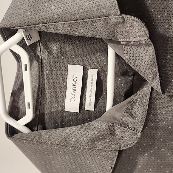 Calvin Klein Dress Shirt, M - Picture 3 of 3